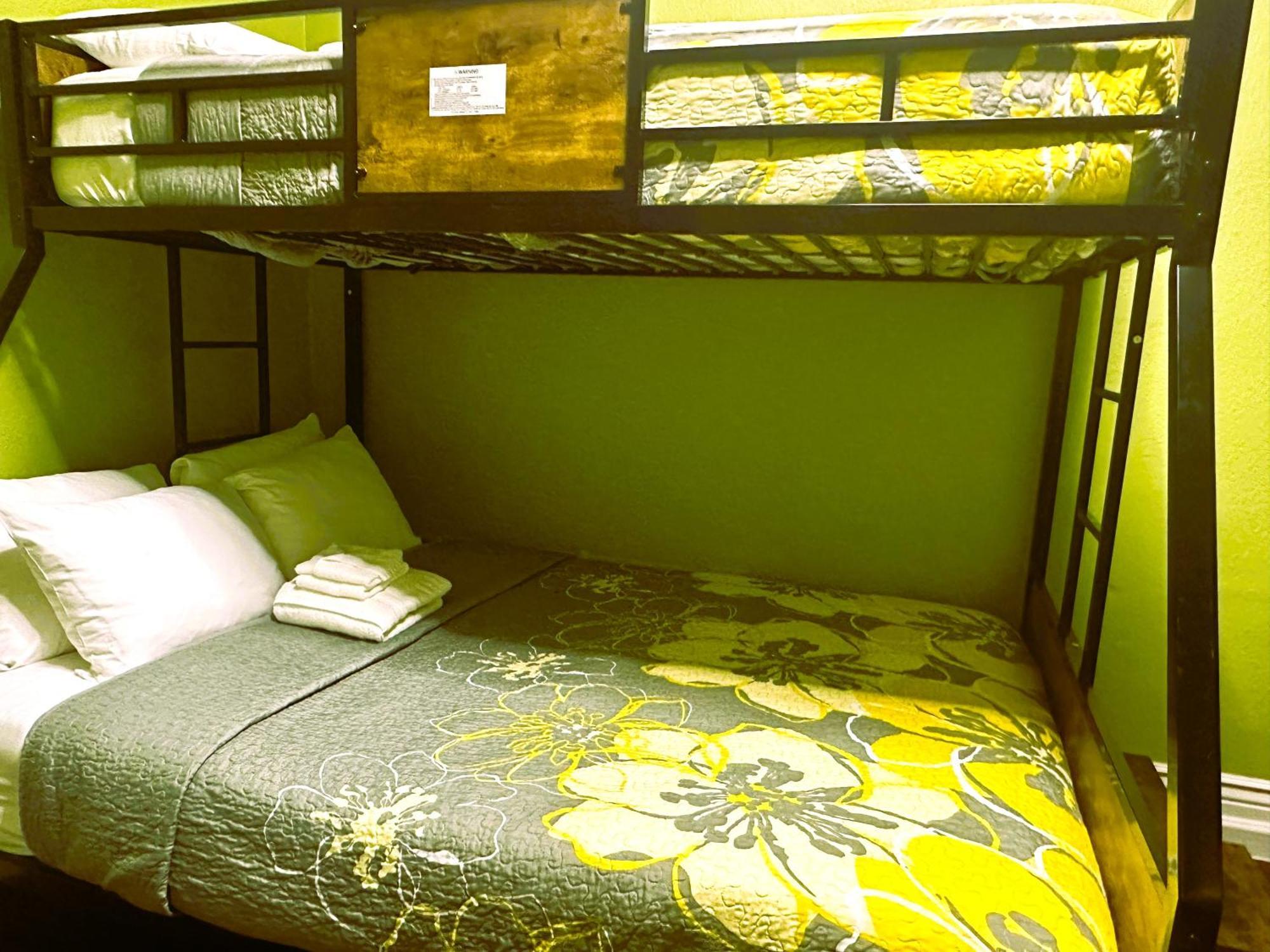 Orange Village Hostel São Francisco Quarto foto